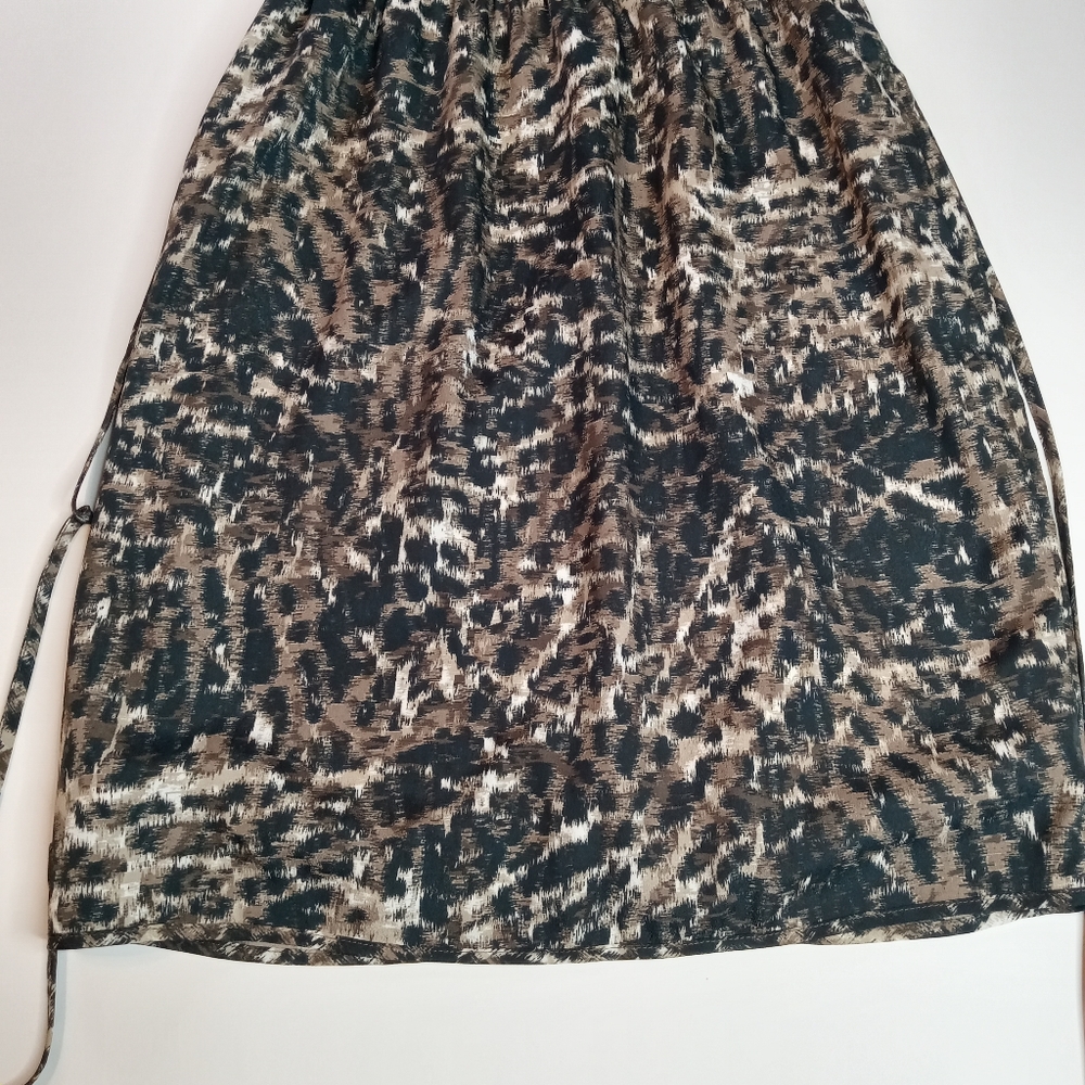 Dress - Picture 11 of 12